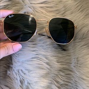 Hexagonal flat lenses ray ban sunglasses
